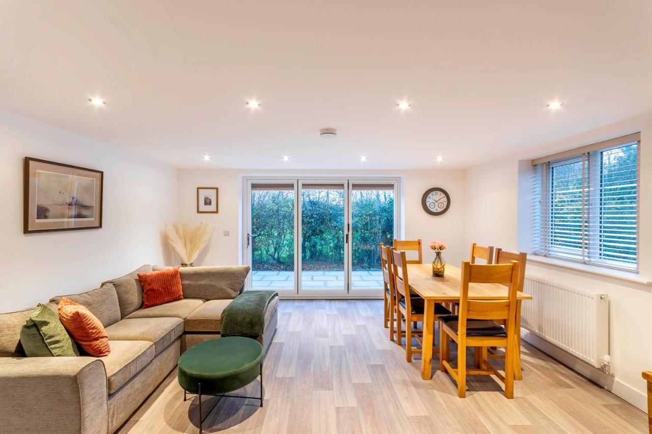Newly Renovated Rural Cottage In North Scarle Lincoln Exterior photo